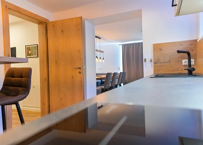 Haus Traumhorst 海利根布卢特